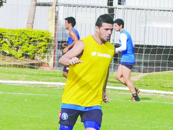 El "Pinti" anunció su salida de Villa Elisa