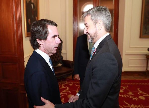 M. Abdo y José Aznar hablaron sobre la política internacional