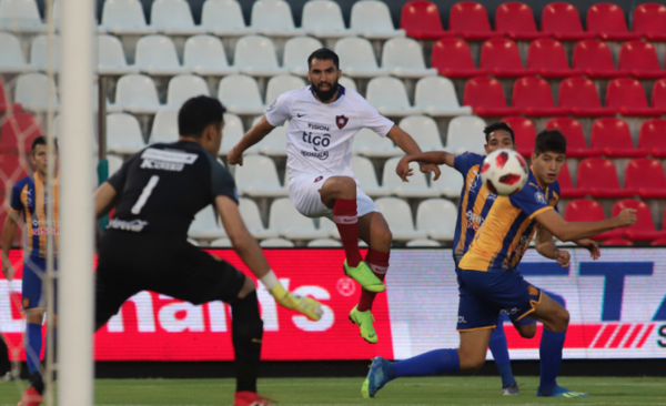 HOY / No cambia mucho el trámite y acaba venciendo a Cerro Porteño