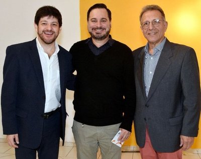 Muestra de arte colectiva “Pretextos” en el CCPA - Edicion Impresa - ABC Color