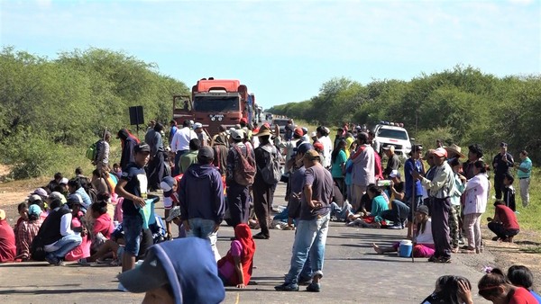 Indígenas levantan cierre de Transchaco y aguardan reunión con autoridades