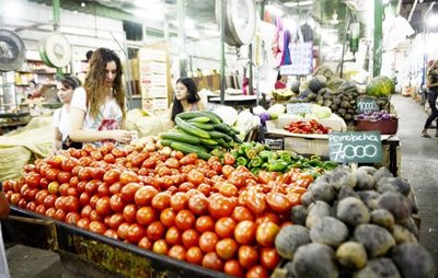 Tomate y locote con tendencia a bajar de precio - Nacionales - ABC Color