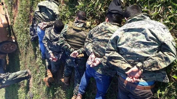Fiscal desmiente al comandante de Policía - Nacionales - ABC Color