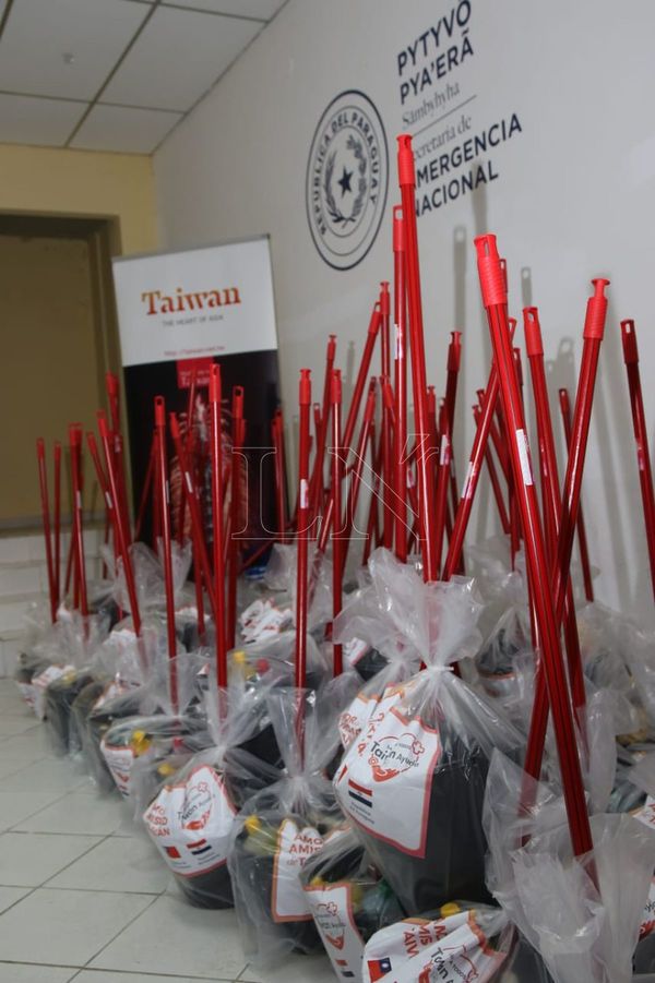China Taiwán entrega 31.200 kits de limpieza a familias damnificadas