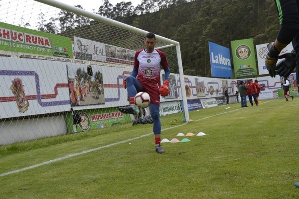 Bernardo Medina deja el Mushuc Runa - Deportes - ABC Color