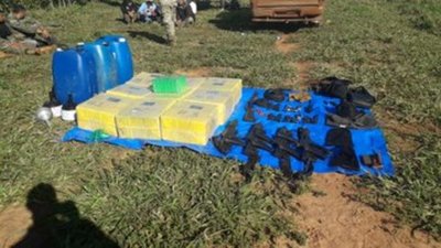 Destituyen a comisario tras detención de policías con drogas en San Pedro - ADN Paraguayo