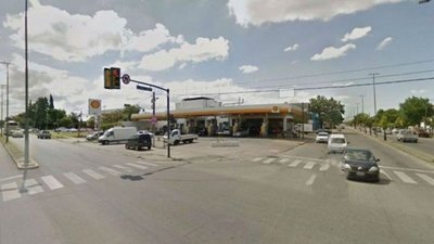 Descubren a pareja teniendo sexo en el baño