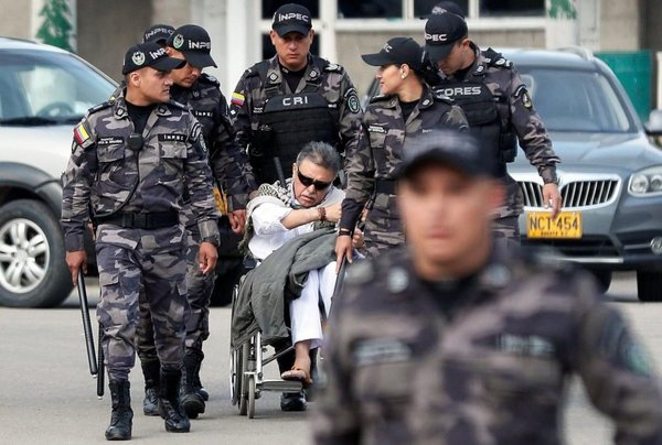 Exjefe guerrillero colombiano es recapturado al salir de prisión - Internacionales - ABC Color