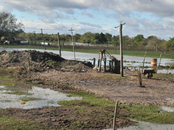 El río sigue subiendo y Pilar está a escaso medio metro del nivel crítico