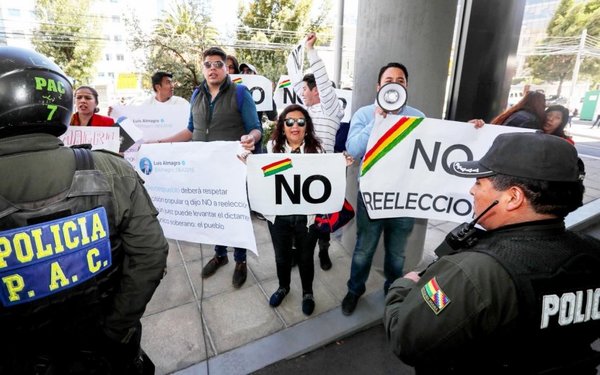 Almagro indigna a opositores bolivianos - Edicion Impresa - ABC Color