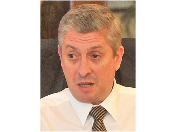 Bestard teme retrasos con uso de urnas electrónicas