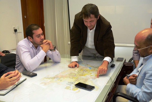 Intendente de CDE quiere mayor integración con Foz de Yguazú - ADN Paraguayo