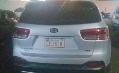 Retrocedió sin percatarse que su hijo jugaba detrás y lo arrolló