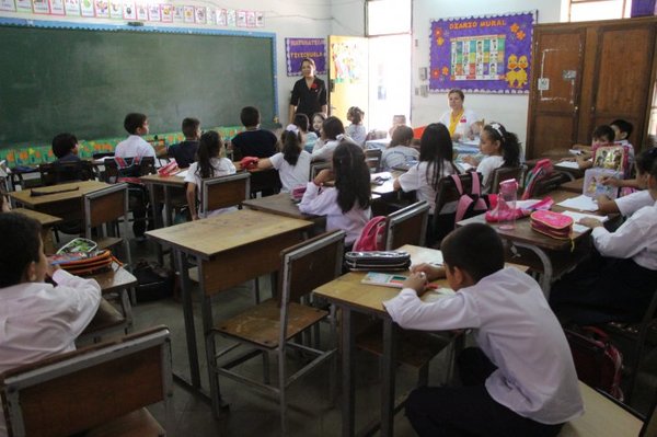 Adelanto de vacaciones no afecta a colegios privados