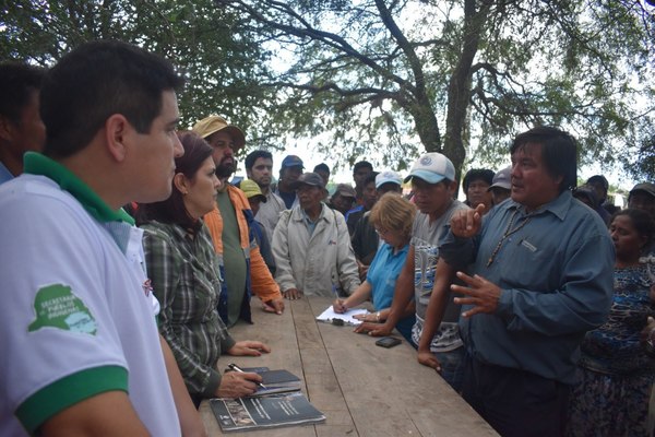 Cierre de ruta Transchaco: Prometen a líderes indígenas arreglar caminos