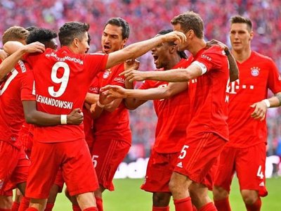 El Bayern firma con goleada su séptima Bundesliga consecutiva