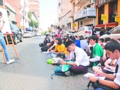 Estudiantes, en pie de guerra por la suba del pasaje