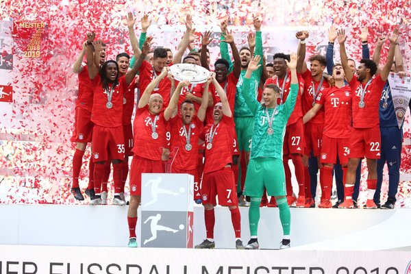 Bayern Múnich se consagra en emotiva jornada de despedida