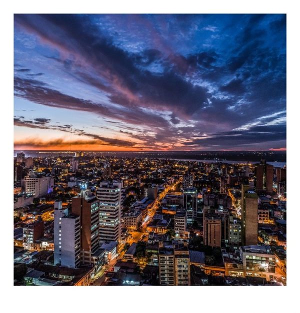 Fotociclo expone "Ojos del cielo” en la Plaza de la Democracia » Ñanduti