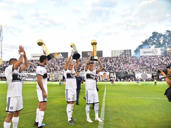 Olimpia derrota a Guaraní y completa el tricampeonato con el invicto