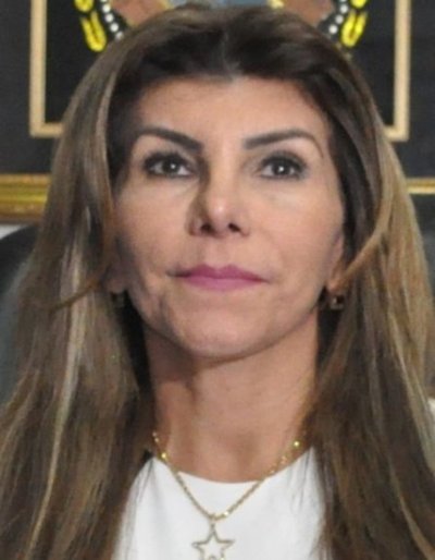 Perla de Cabral contrató 780 planilleros en Comuna - Edicion Impresa - ABC Color