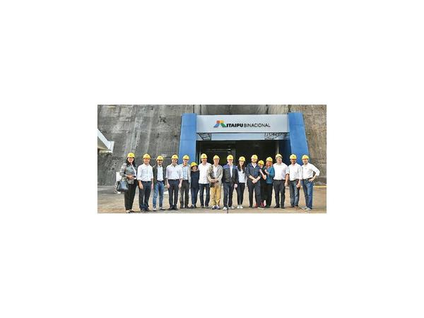 FMI destaca rol de Itaipú en crecimiento de la economía