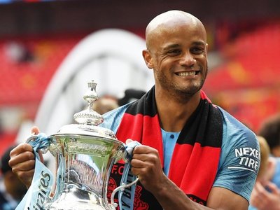 Kompany anuncia que deja el Manchester City