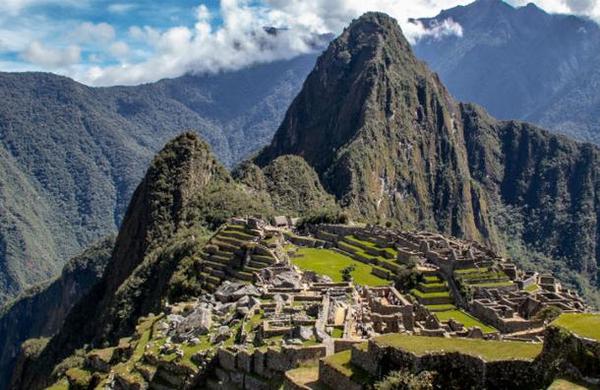 Polémica por construcción de un aeropuerto cerca de la ruinas de Machu Picchu - C9N