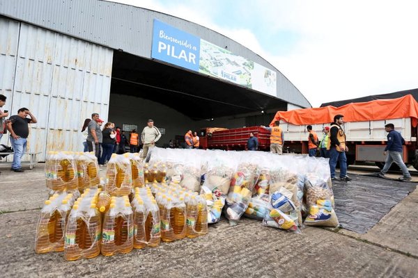 Gobierno nacional entrega más mil toneladas de alimentos a damnificados | .::Agencia IP::.