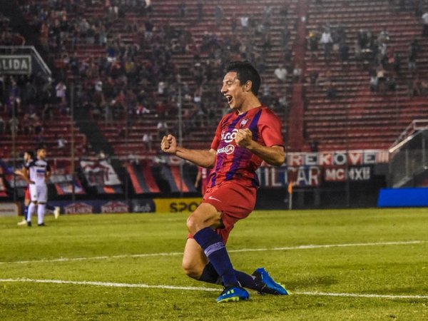Cerro ya tendría a la vista al reemplazante de Óscar Ruiz