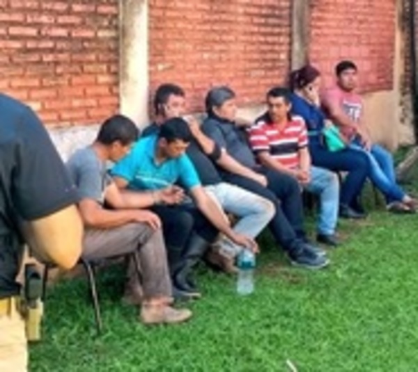 Ordenan prisión para policías y civiles caídos en Operativo Espada - Paraguay.com