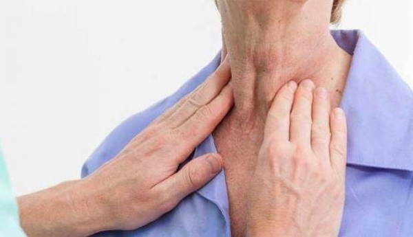 HOY / Pacientes con factores de riesgo tiroideo serán atendidos gratuitamente