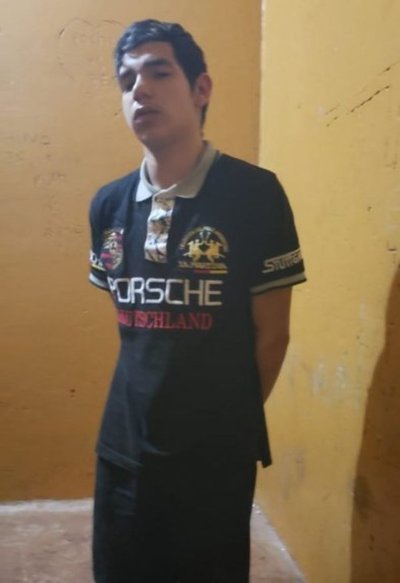 Caen supuestos motochorros tras persecución en Pdte. Franco - Nacionales - ABC Color