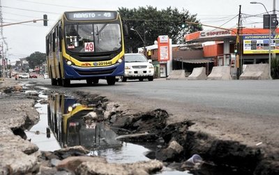 Mota Engil no cede en pedido de US$ 22 millones por metrobús inexistente - Edicion Impresa - ABC Color