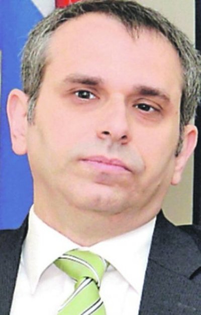 Constitución obliga al Consejo a ternar a candidatos de notoria honorabilidad - Edicion Impresa - ABC Color