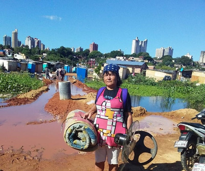 Unas 1.000 viviendas más quedaron bajo agua en una semana en Asunción - ADN Paraguayo