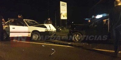 BELLA VISTA: COLISIÓN FRONTAL DEJA A UNA EMBARAZADA LESIONADA SOBRE RUTA 6.