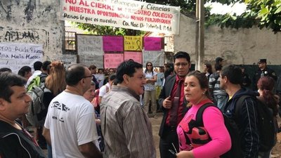 Toma de colegio: Aún no hay diálogo con el MEC - Nacionales - ABC Color
