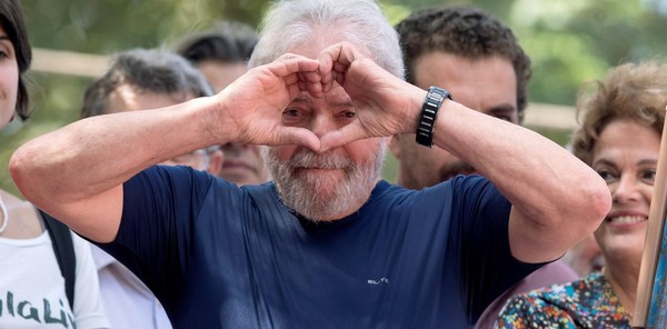 Lula está enamorado y si sale de prisión se casará - ADN Paraguayo