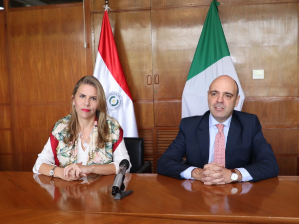 Empresarios italianos llegan a Paraguay para conocer ventajas de nuestro país - Radio 1000 AM