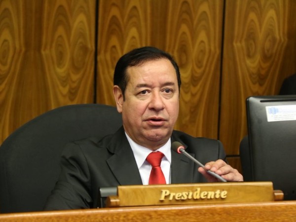 Cuevas prometió dejar Presidencia de Diputados si es imputado por la fiscalía, dice Celeste Amarilla  - Radio 1000 AM