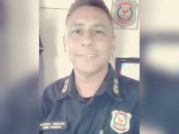 Descontrolada doña de exjefe policial destruyó comisaría