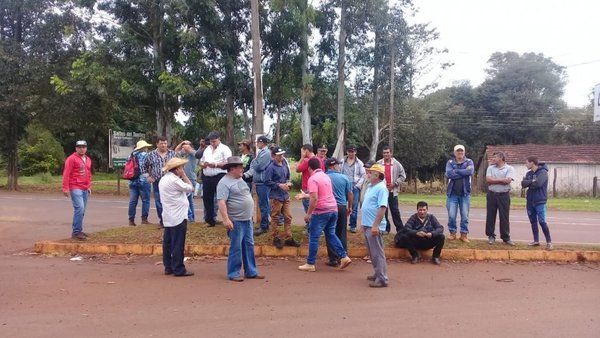 Yerbateros vuelven a salir a la ruta - Nacionales - ABC Color