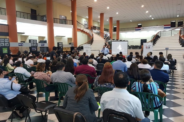 Prosiguen capacitaciones dictadas por la SET en diferentes ciudades - ADN Paraguayo