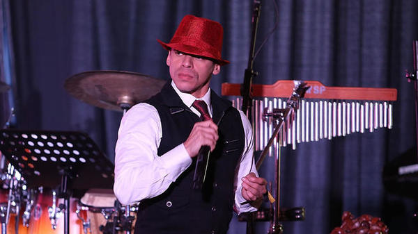 Una reacción alérgica lleva a Vico C al hospital
