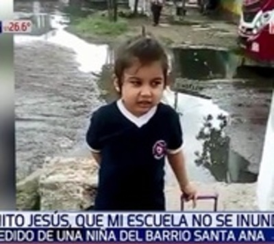El clamor de una pequeña: "Niñito Jesús, que mi escuela no se inunde" - Paraguay.com