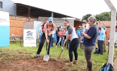 HOY / Mujeres que construyen su propia casa: cuando la voluntad motoriza el sueño de la vivienda
