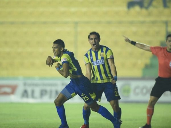 Cerro Porteño negocia con otro extremo paraguayo