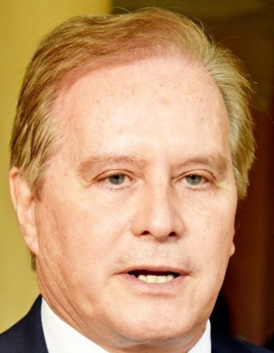 Durand defiende gestión ante Marito a causa de críticas por baja ejecución - Edicion Impresa - ABC Color