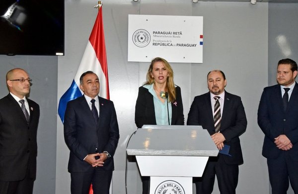 Aduanas, MIC y UIP piden remover a fiscala de la unidad anticontrabando - Edicion Impresa - ABC Color